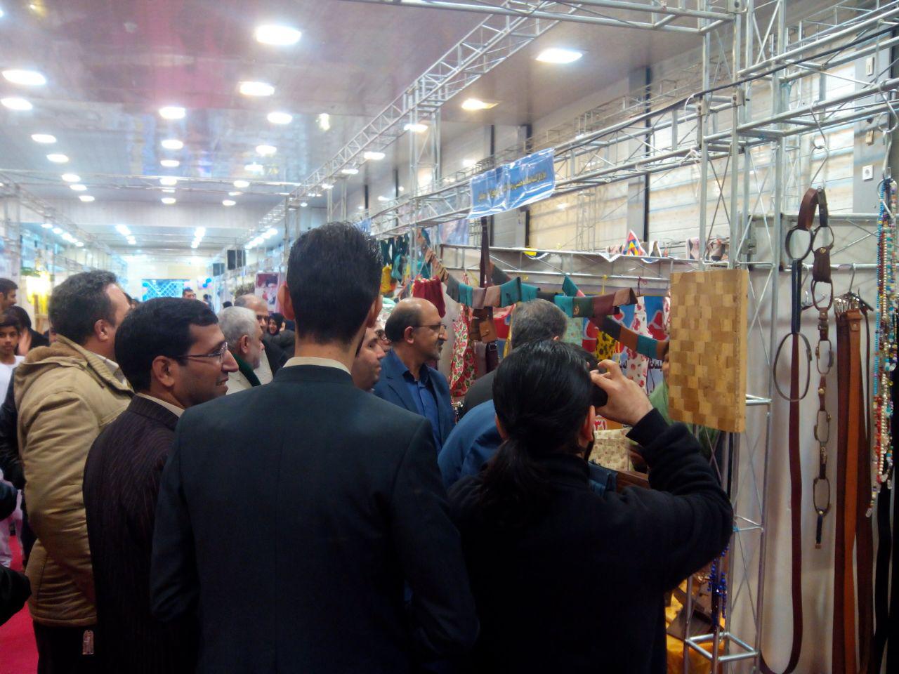 افتتاح نمایشگاه توانمندی های سازمان های مردم نهاد استان گلستان
